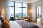 ������. City Hotel